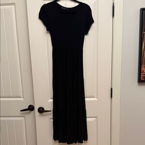 Chic Black Maxi Dress